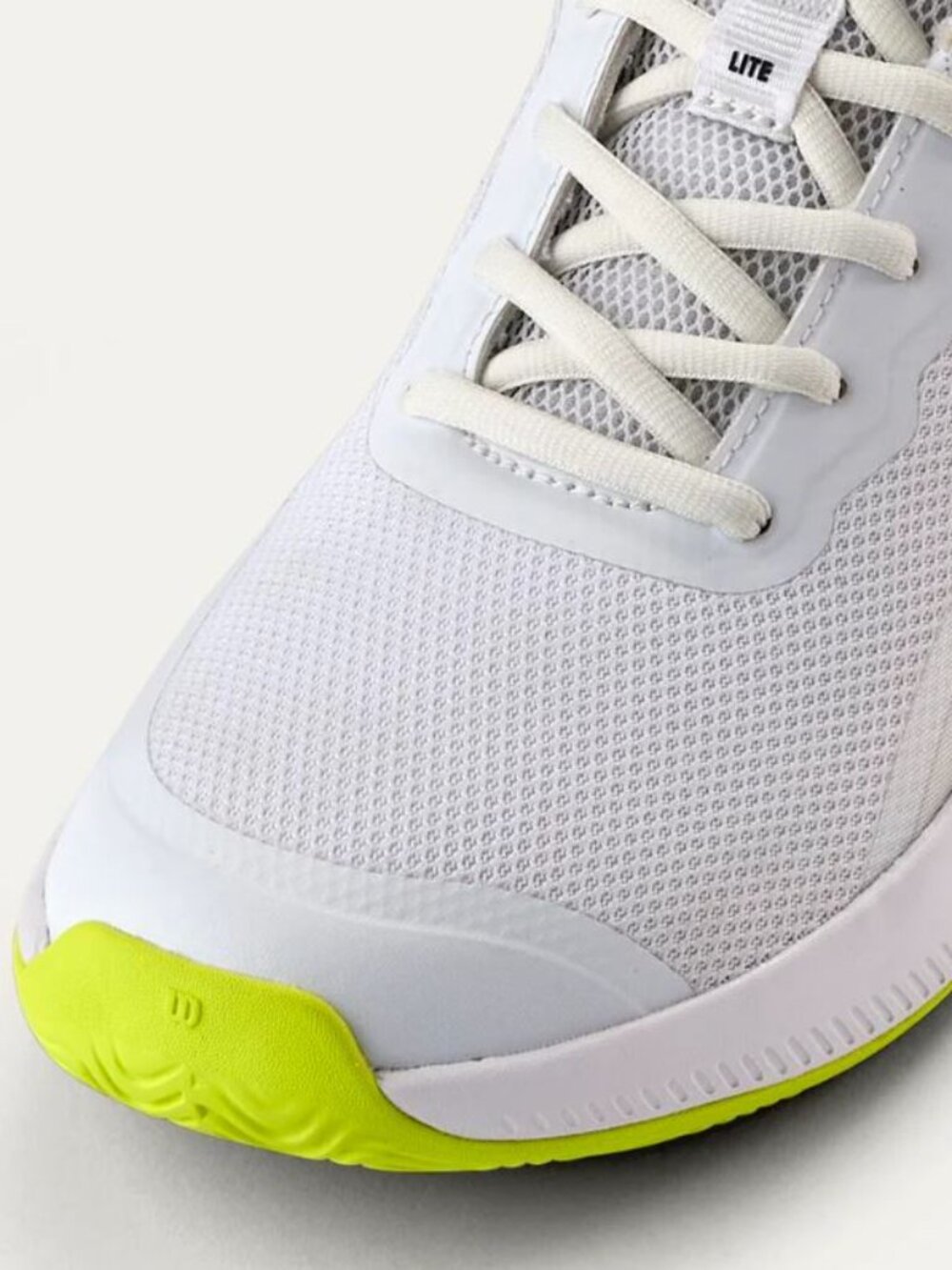 Wilson Women's White Intrigue Lite OZ Tennis Shoes Athletic Sneakers Size 8.5 - Picture 7 of 9